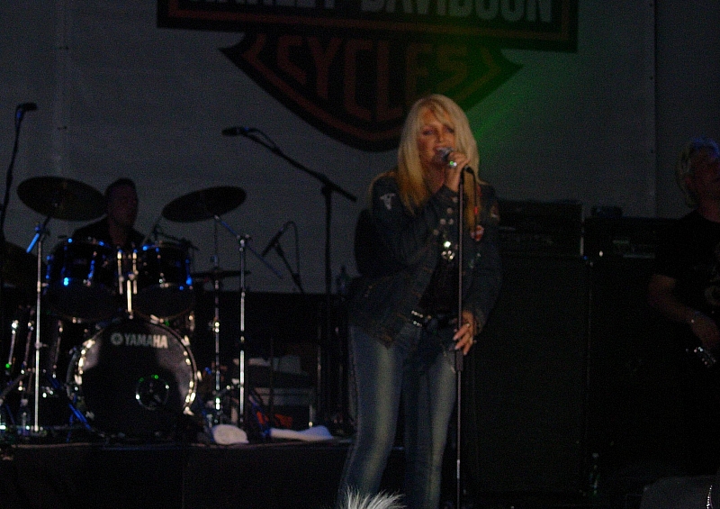 [Picture 045.jpg]