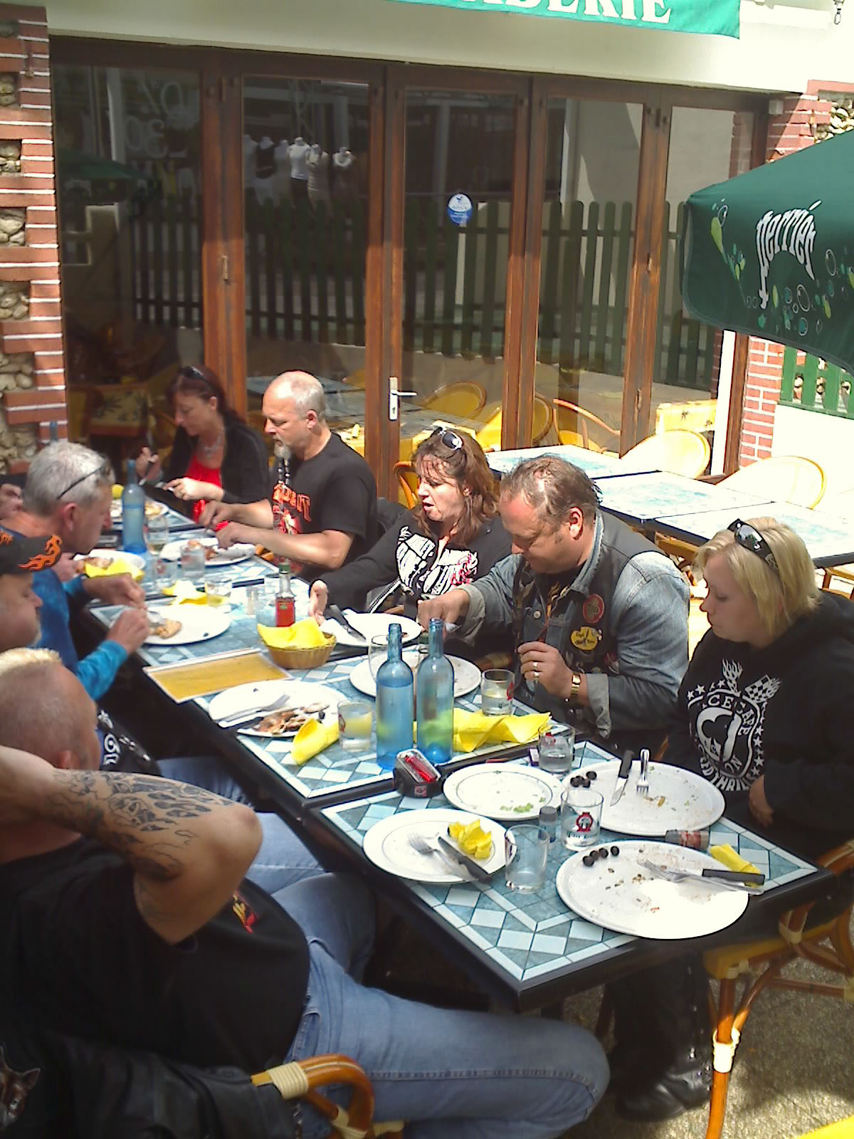 [03-09-07_1327.jpg]