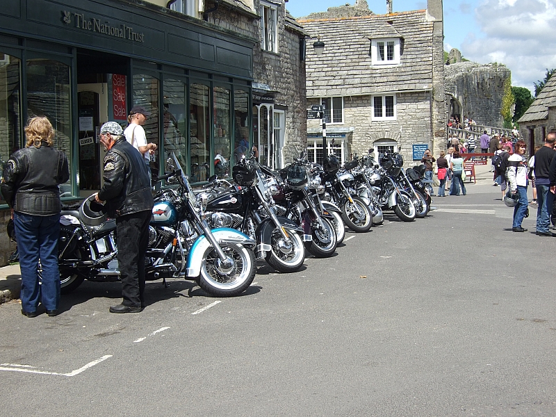 [Corfe Castle 034.jpg]