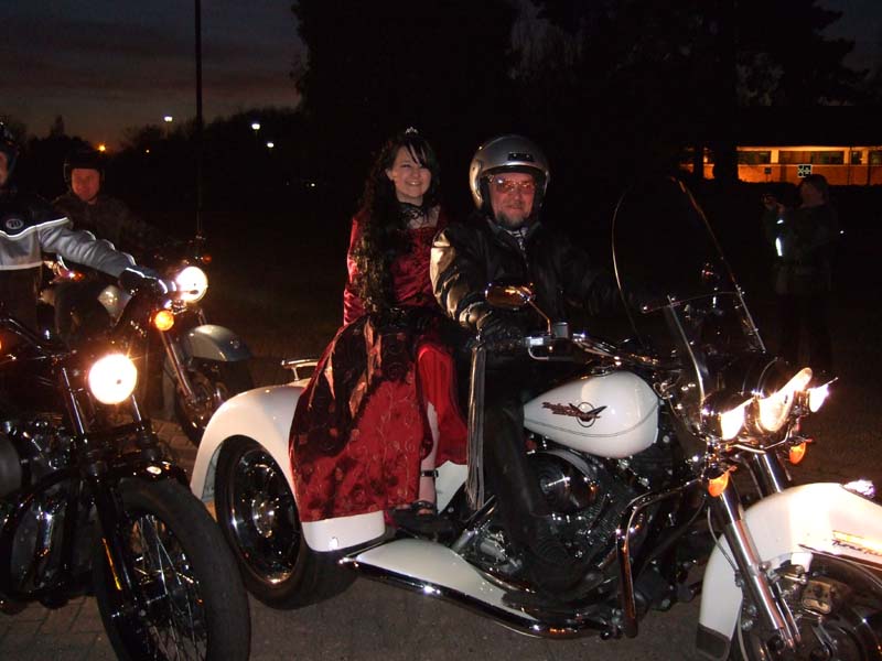 [DSCF2248009.jpg]