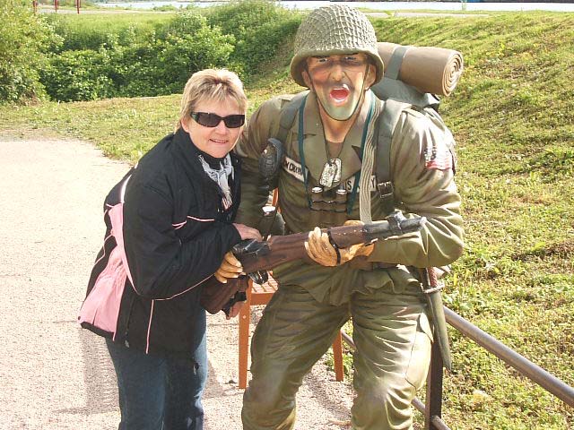 [Normandy09_007a.jpg]