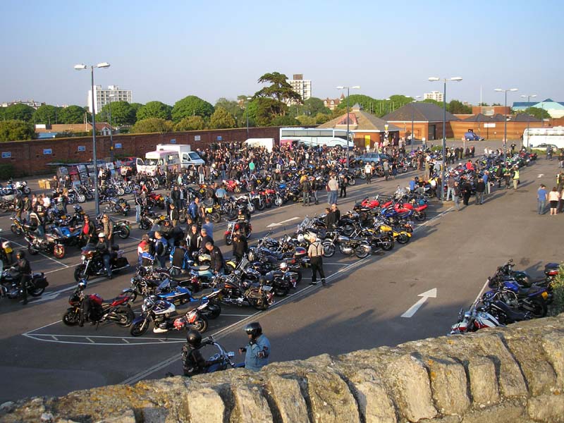 [bike night june 008.jpg]