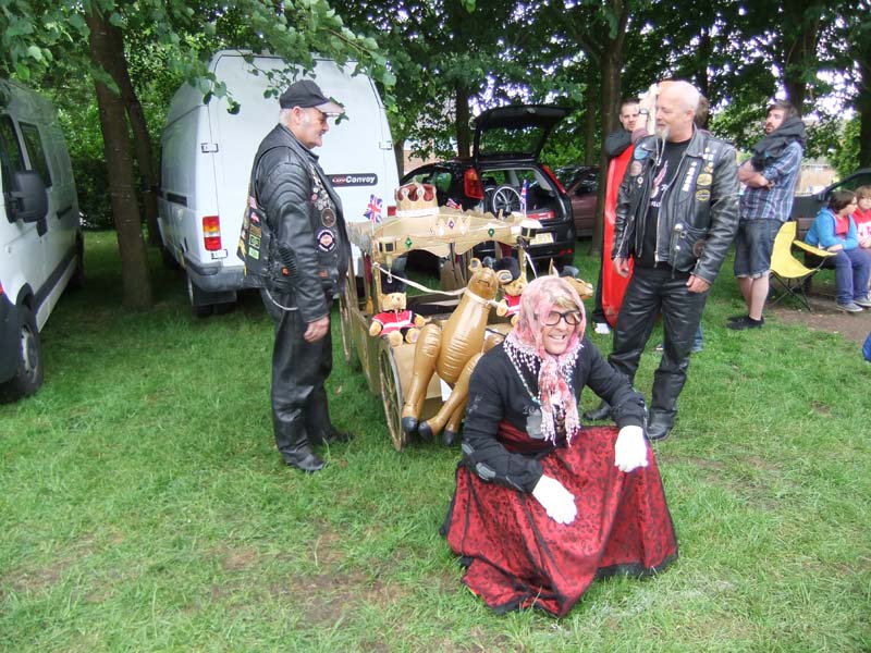 [DSCF4889.jpg]