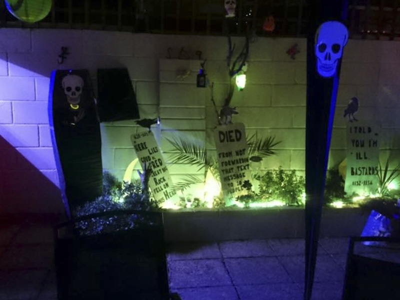 [Halloween.JPG]