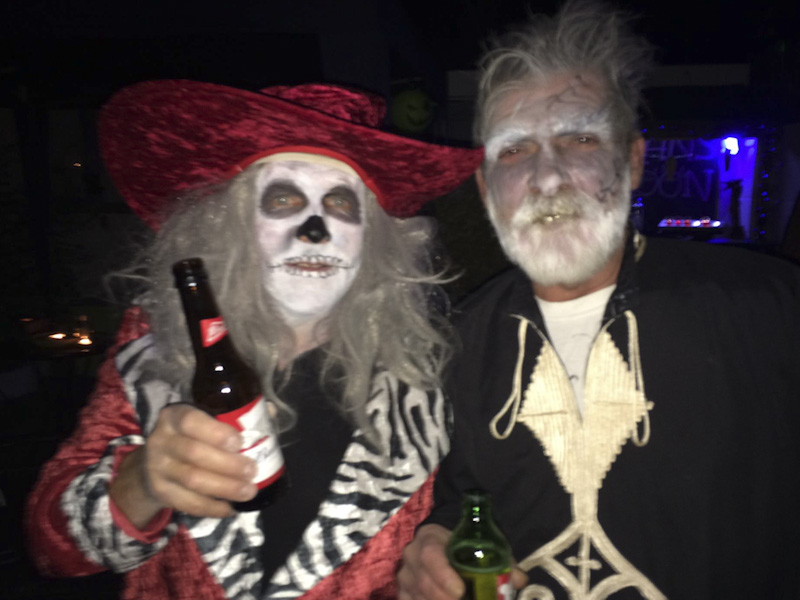 [Halloween_07.JPG]