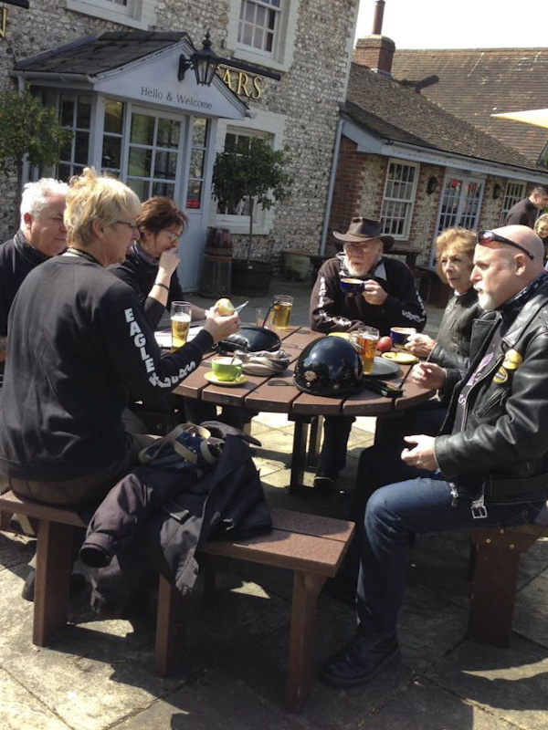 [Meon Valley rideout_1.JPG]