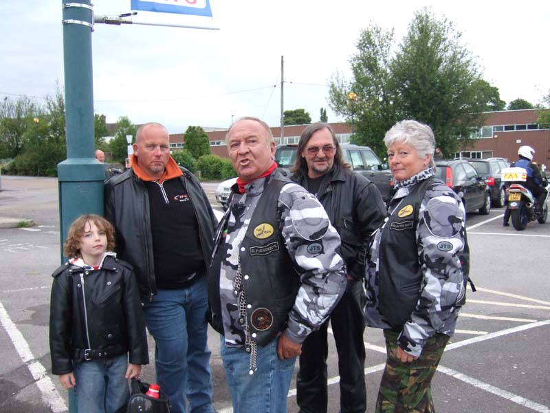 [Alton Bike Night June09.jpg]