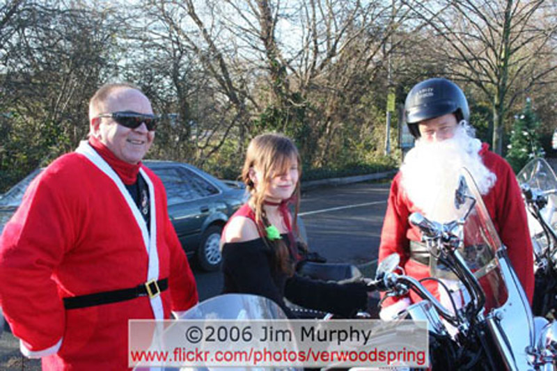 [Mary Rose School Toy Run Dec06.jpg]