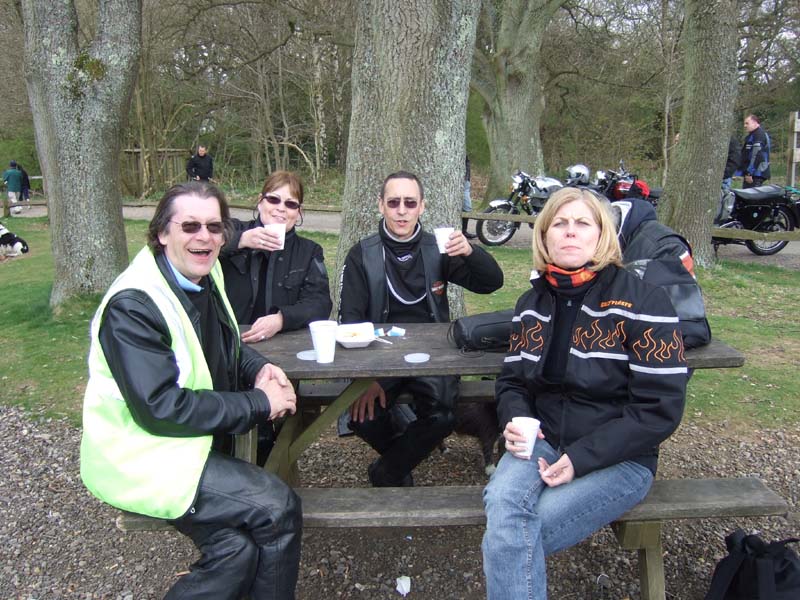 [2009_Newlands Corner.jpg]